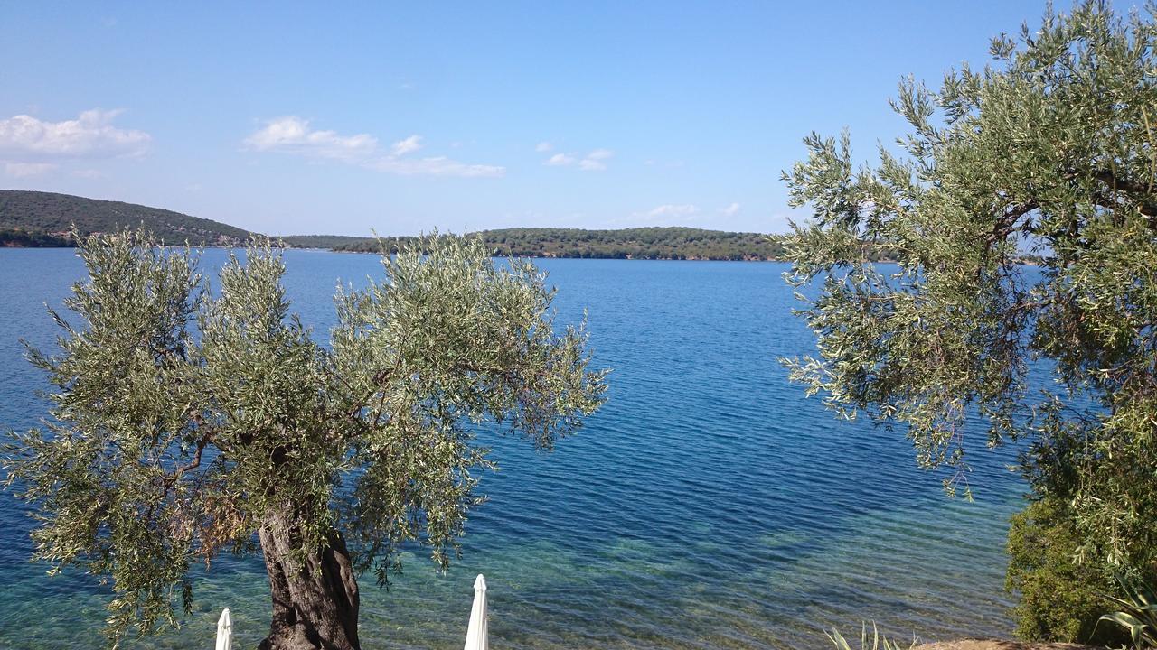 Villa Saint Andrews Bay Milina Exterior foto